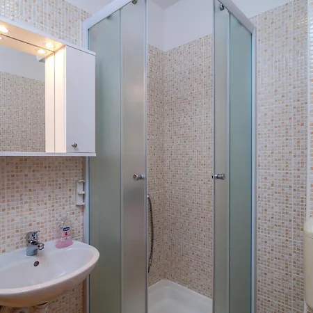 Amazing In With Kitchen Apartamento